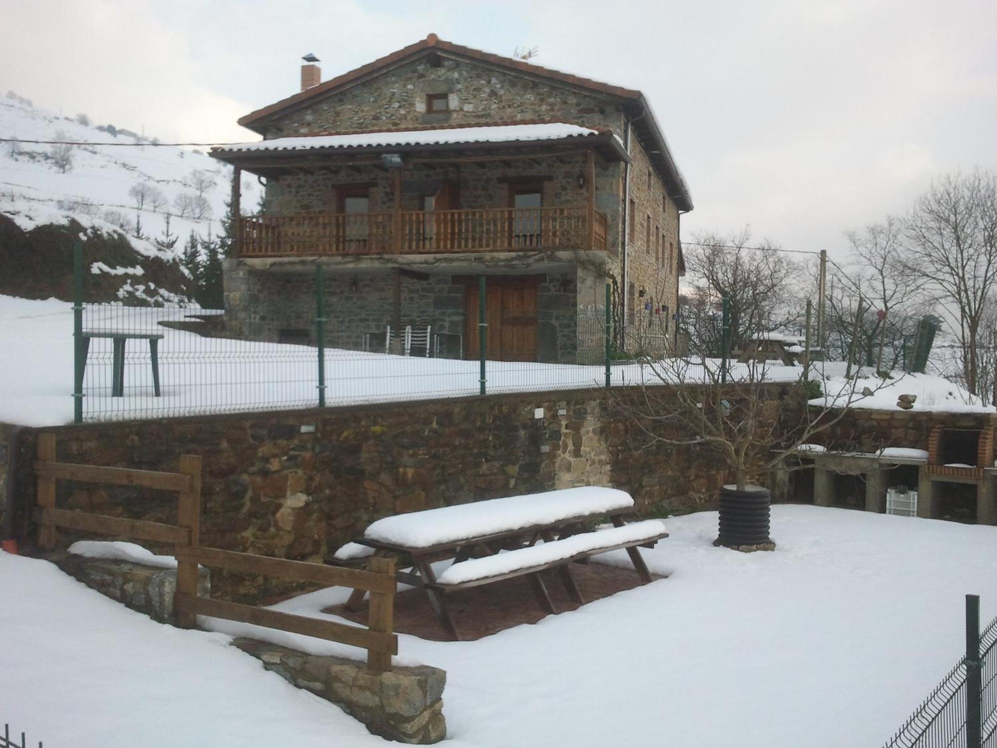 Casa Rural La Barcenilla Herada Екстер'єр фото